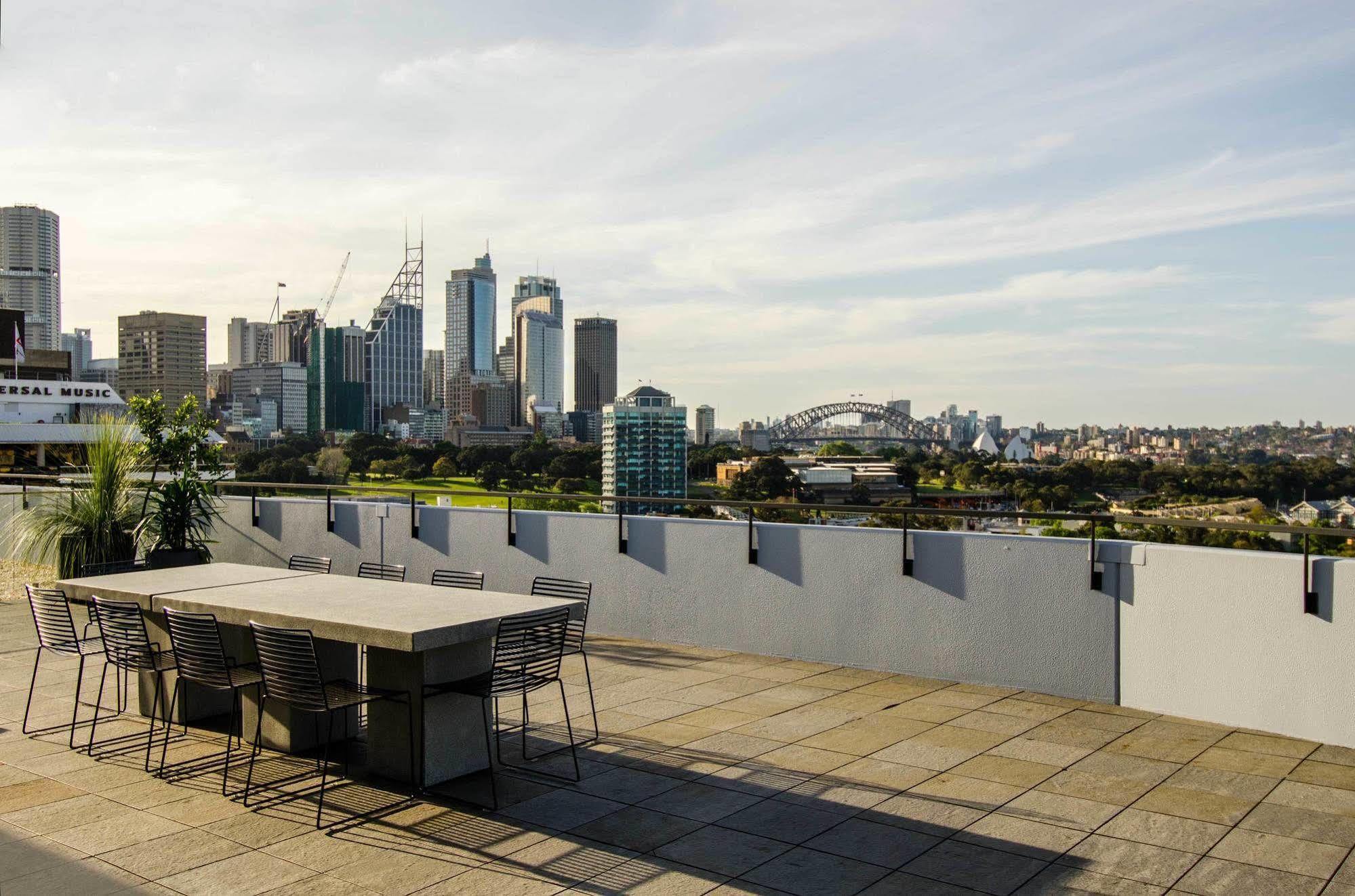 East Luxury Apartment *